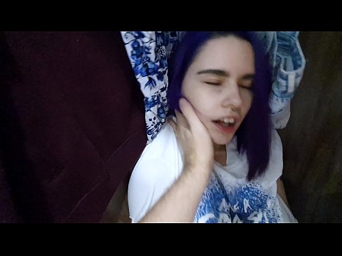 ❤️ Menemukan adikku di lemari dan membantunya cum ☑ Porn buatan sendiri pada kami